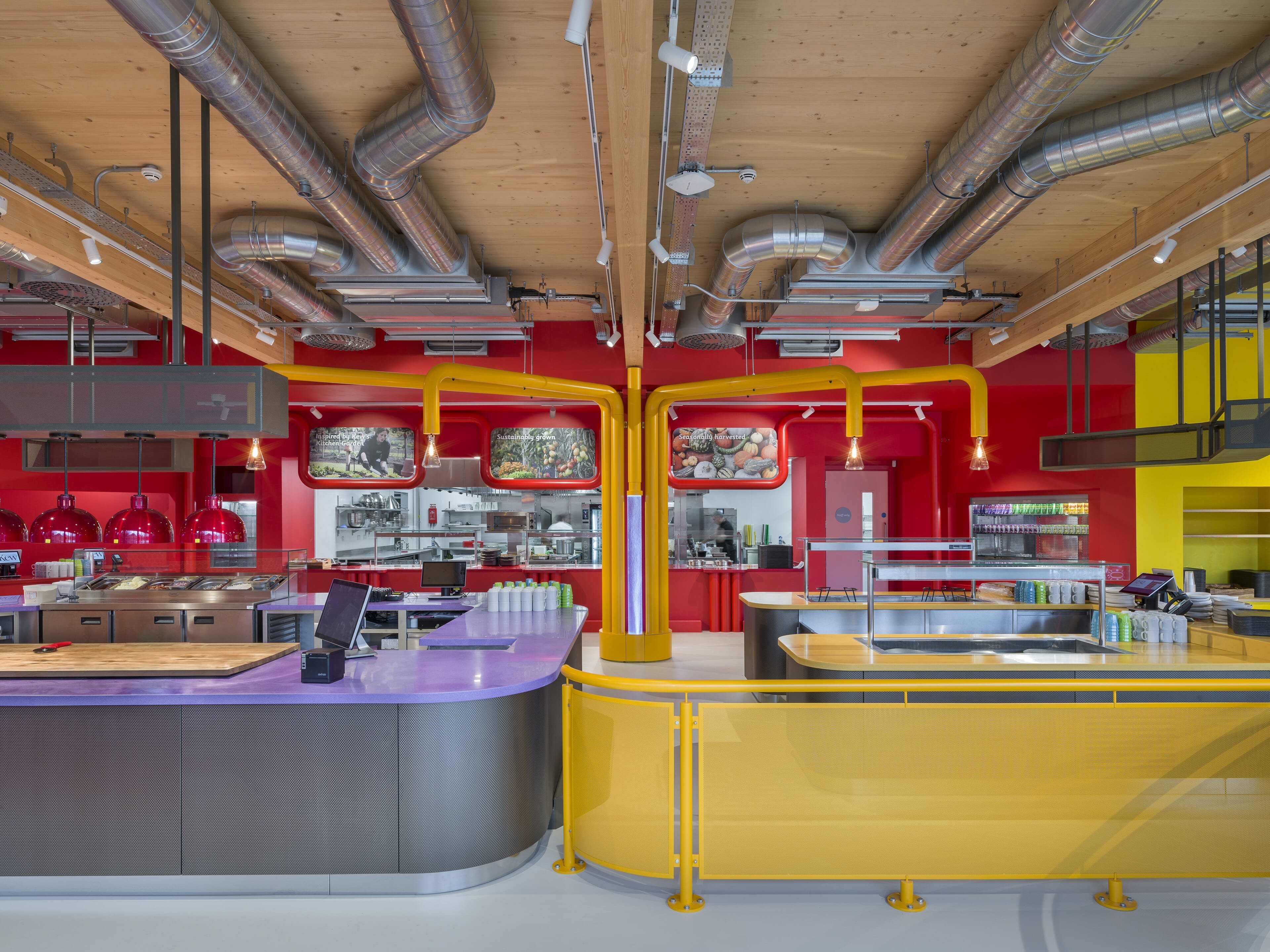 Family Restaurant - Royal Botanical Gardens5