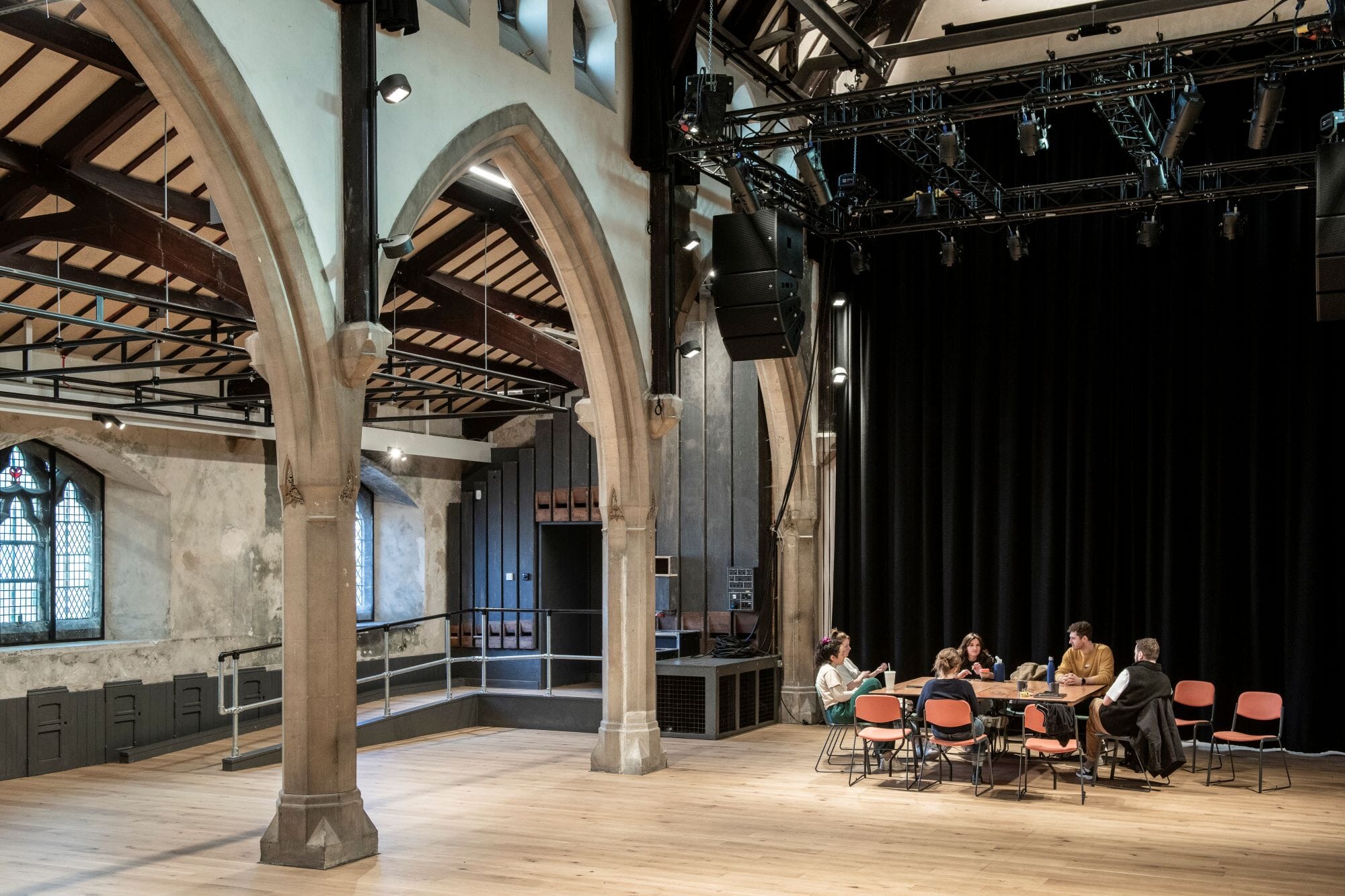 St Mary Church Bangor The Nyth Image 8