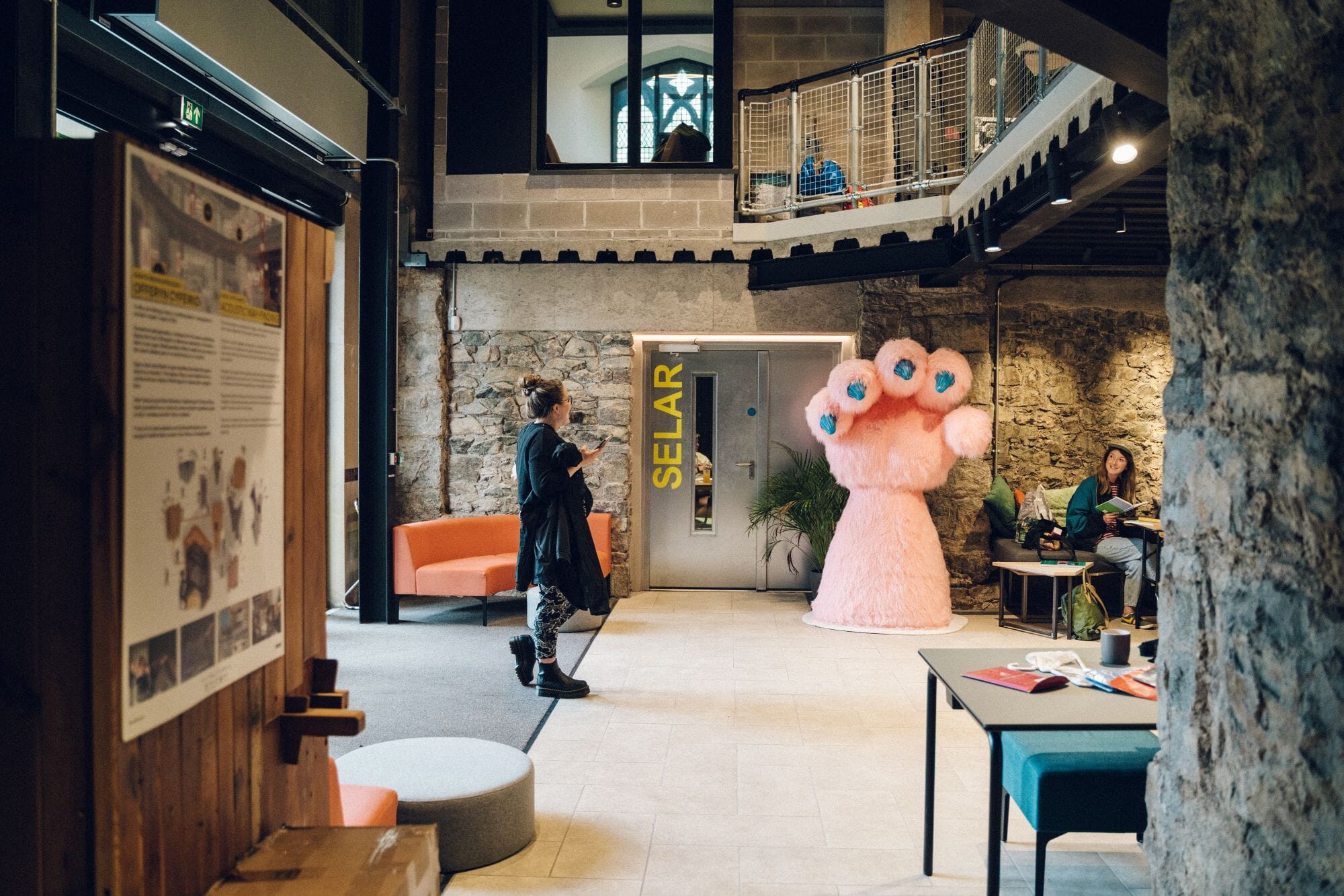 St Mary Church Bangor The Nyth Image 9